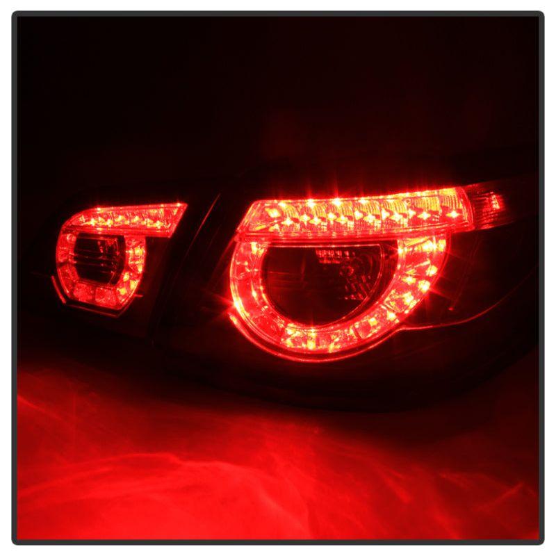 SPYDER 5080974 - SPY5080974 - Spyder Chevy SS 2014-2016 LED Tail Lights Black ALT-YD-CVSS14-LED-BK - Shipped in Europe - Tuningsupply.com