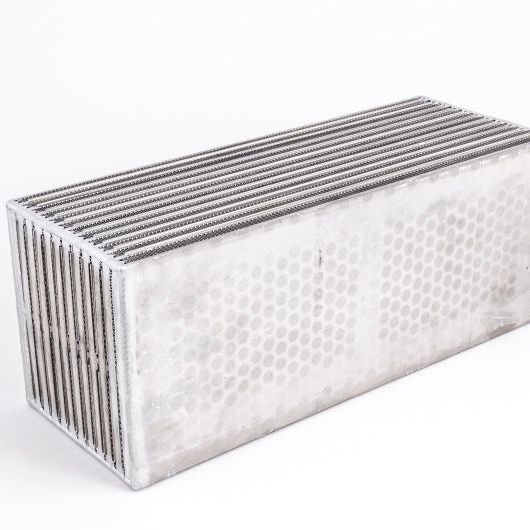 Garrett 734408-6005 - GRT734408-6005 - Garrett H2O / Air CAC (4.80in x 4.50in x 11.90in) - 1000 HP - Shipped in Europe - Tuningsupply.com