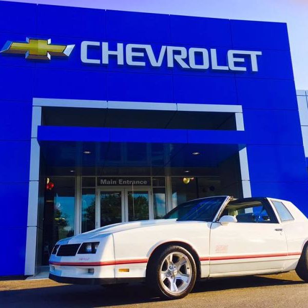 UMI Performance 3051F - UMI3051F - UMI Performance 78-88 GM G-Body Lowering Spring Front 2in Lowering - Shipped in Europe - Tuningsupply.com