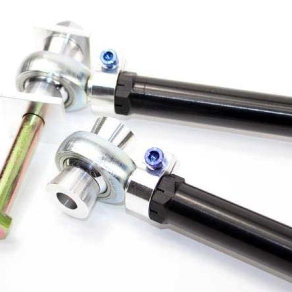 SPL Parts SPL RTAEL E9M - SPPSPL RTAEL E9M - SPL Parts 06-13 BMW 3 Series/1 Series (E9X/E8X) Rear Toe Links (M Version) w/Eccentric Lockout - Shipped in Europe - Tuningsupply.com