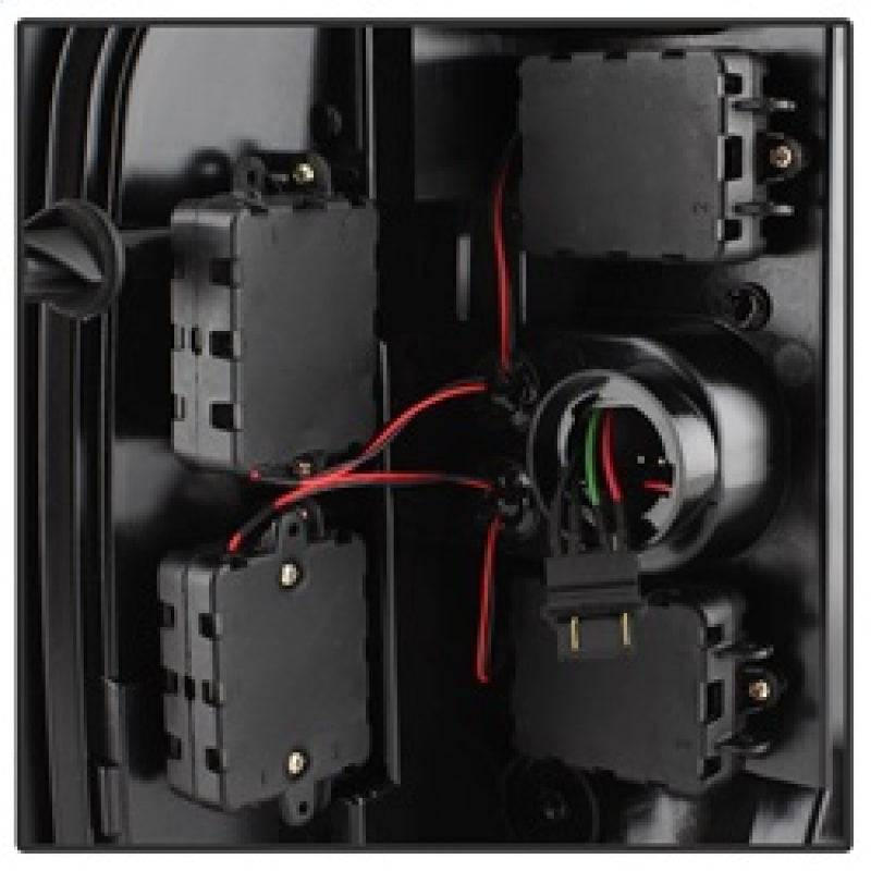 

SPYDER 5084095 - SPY5084095 - Spyder 07-13 Silverado (Will Not Work w/2010 921 Bulb)V3 Tail Lights Blk Smk ALT-YD-CS07V3-LBLED-BSM - Shipped in Europe - Tuningsupply.com
