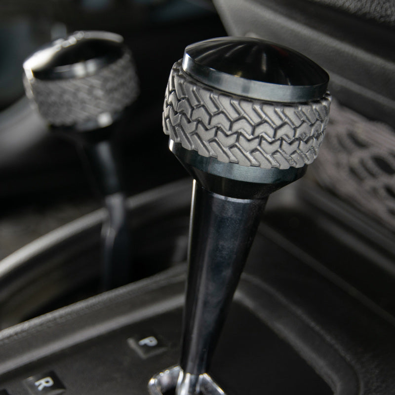 

DV8 Offroad D-JP-181113-BK - DVED-JP-181113-BK - DV8 Offroad 2011-2018 Jeep JK Shift Knob Automatic Black - Shipped in Europe - Tuningsupply.com
