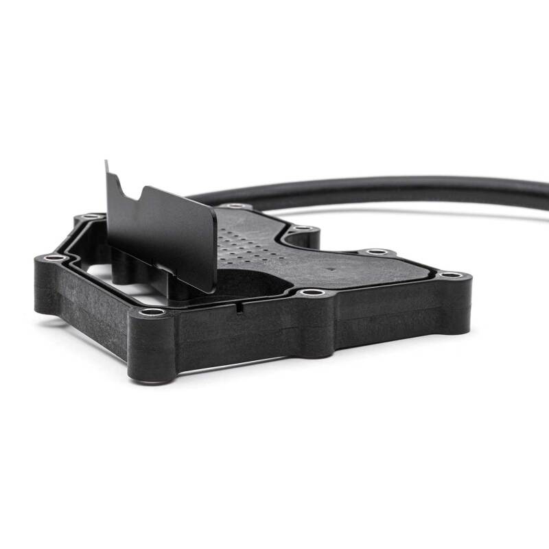 

COBB 891610 - COBB891610 - Cobb 13-18 Ford Focus ST Air Oil Separator - Shipped in Europe - Tuningsupply.com
