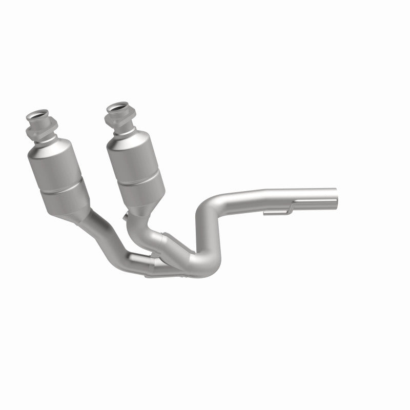 

Magnaflow 24507 - MAG24507 - MagnaFlow Conv DF 99-04 Jeep Grand Cherokee 4.0L Front - Shipped in Europe - Tuningsupply.com
