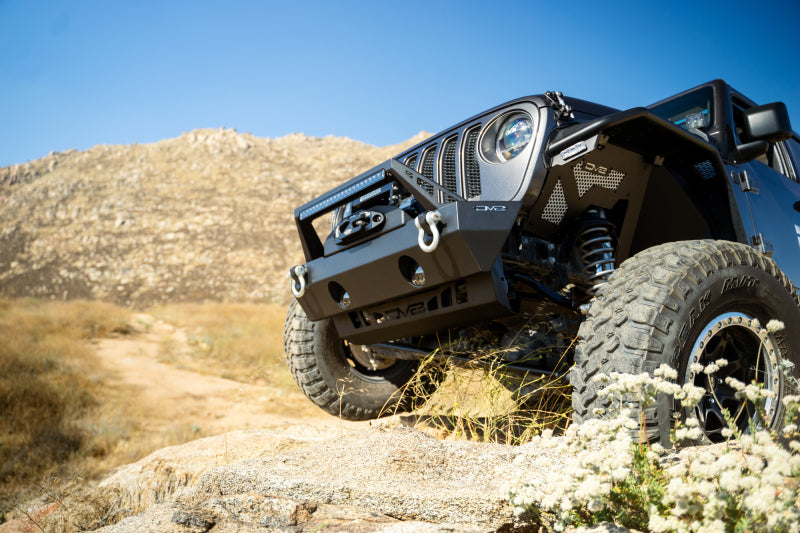 DV8 Offroad 18-23 Jeep Wrangler JL/JT Front Bumper Sway-Bar Disconnect Motor Skid Plate-tuningsupply.com