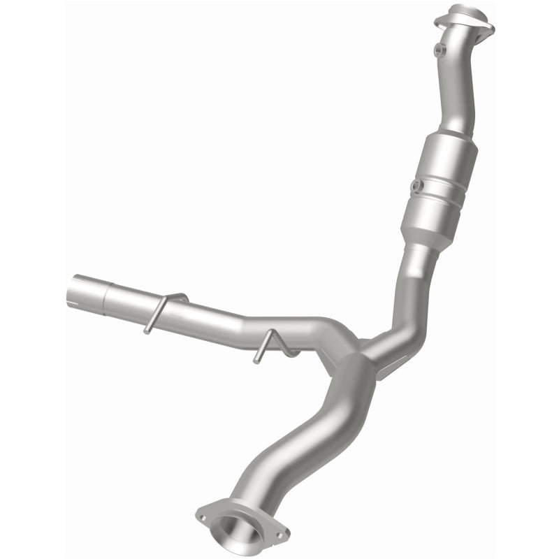 

Magnaflow 52429 - MAG52429 - Magnaflow Conv DF 2011-2014 F-150 V6 3.5L OEM Underbody - Shipped in Europe - Tuningsupply.com
