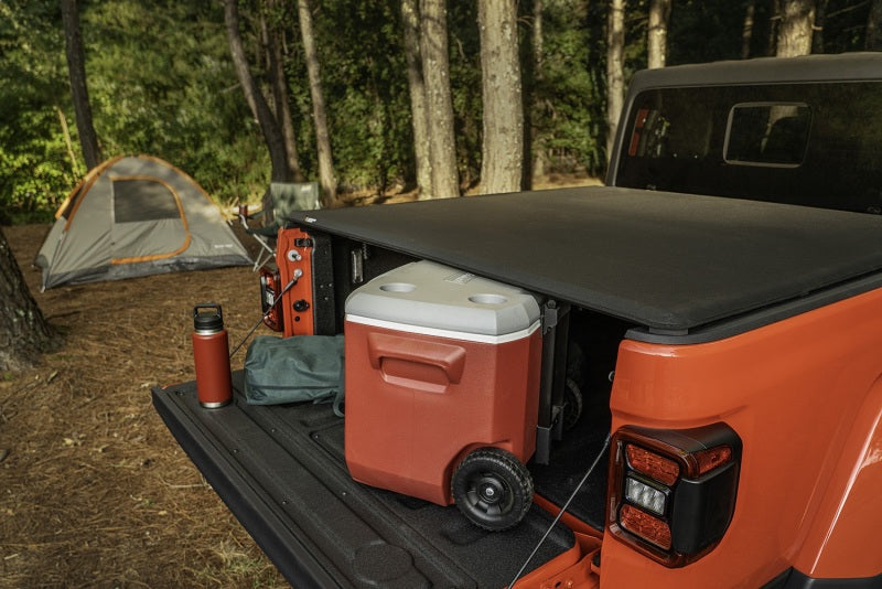 

Rugged Ridge 13550.21 - RUG13550.21 - Rugged Ridge Armis Soft Folding Bed Cover 2020 Gladiator JT - Shipped in Europe - Tuningsupply.com
