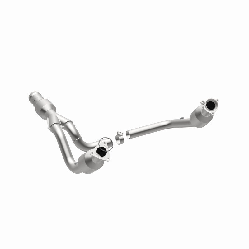 

Magnaflow 52617 - MAG52617 - MagnaFlow Direct Fit Catalytic Converter 2015 GMC Yukon XL V8 6.2L - Shipped in Europe - Tuningsupply.com
