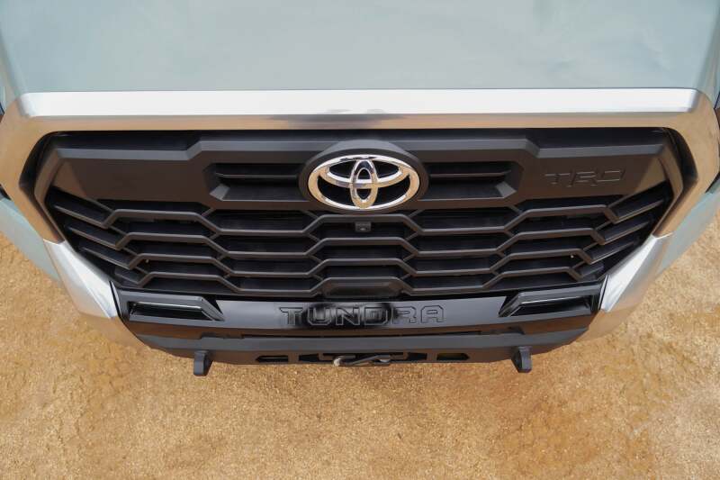 

DV8 Offroad FBTT2-05 - DVEFBTT2-05 - DV8 - 2022 Toyota Tundra Centric Series Front Bumper - Shipped in Europe - Tuningsupply.com
