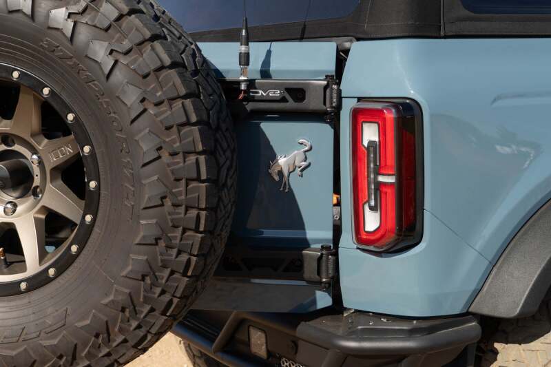 

DV8 Offroad TCBR-02 - DVETCBR-02 - DV8 Offroad 21-24 Ford Bronco Tire Carrier - Shipped in Europe - Tuningsupply.com
