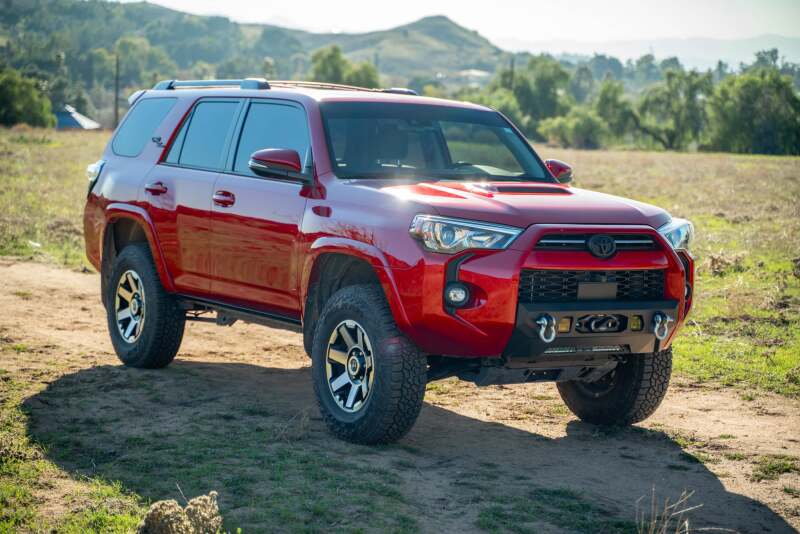 

DV8 Offroad FBTF3-02 - DVEFBTF3-02 - DV8 Offroad 14-24 Toyota 4Runner Centric Series Winch Front Bumper - Shipped in Europe - Tuningsupply.com
