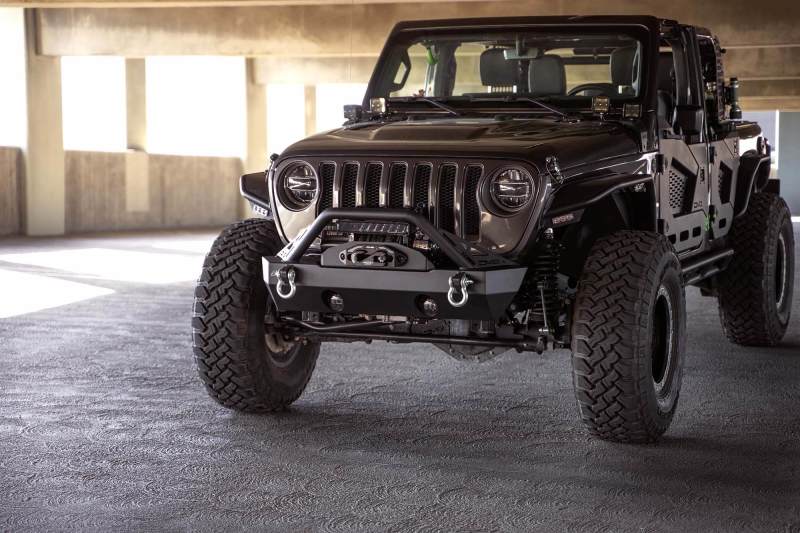 

DV8 Offroad  - DVEFBJL-05 - DV8 Offroad 07-23 Jeep Wrangler JK/JL & Gladiator JT FS-15 Series Front Bumper - Shipped in Europe - Tuningsupply.com
