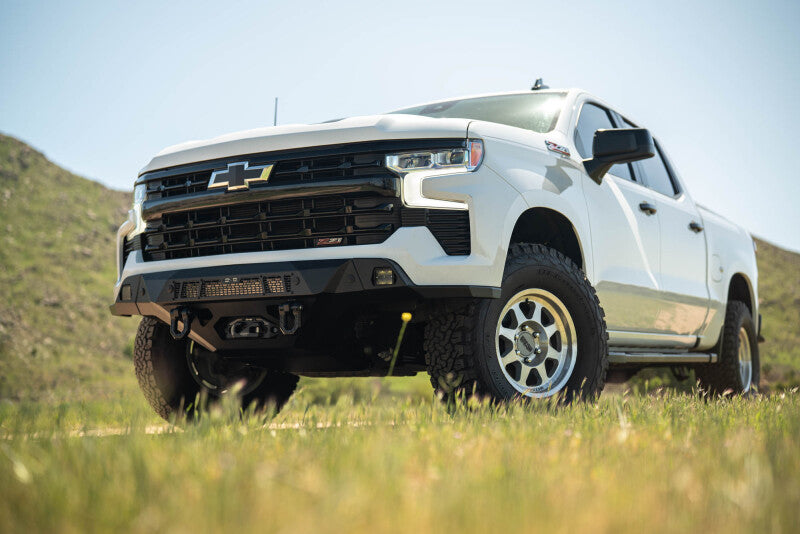 

DV8 Offroad FBCS1-08 - DVEFBCS1-08 - DV8 Offroad 2022+ Chevrolet Silverado 1500 Offroad Spec Series Front Bumper w/ Winch - Shipped in Europe - Tuningsupply.com
