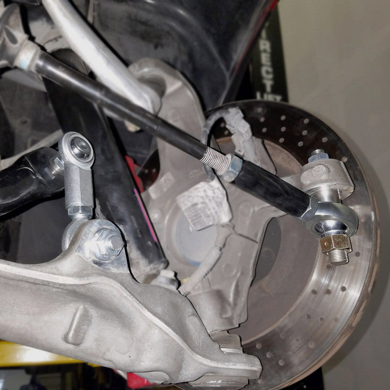 

SPL Parts SPL TRE C5 - SPPSPL TRE C5 - SPL Parts 97-13 Chevrolet Corvette (C5/C6) Front Outer Tie Rod Ends - Shipped in Europe - Tuningsupply.com
