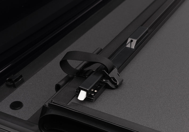 

BAK  - BAK448311 - BAK 08-16 Ford Super Duty 8ft Bed BAKFlip MX4 Matte Finish - Shipped in Europe - Tuningsupply.com
