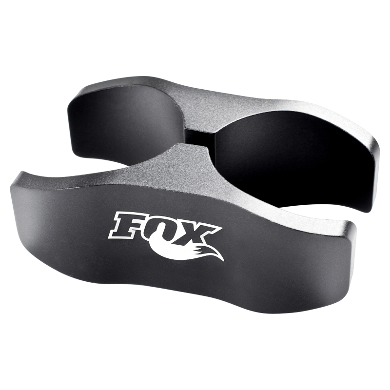 
    

FOX 803-02-044 - FOX803-02-044 - Fox 2.0 Reservoir Holding Clamp w/ Clamp Inserts - Shipped in Europe - Tuningsupply.com

  