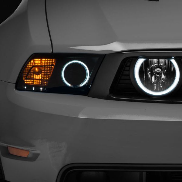 Raxiom 05-12 Ford Mustang GT LED Halo Fog Lights (Chrome)