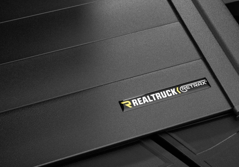 

Retrax 80492 - RTX80492 - Retrax 22-26 GMC Hummer EV 5ft Bed RetraxPRO MX - Shipped in Europe - Tuningsupply.com

