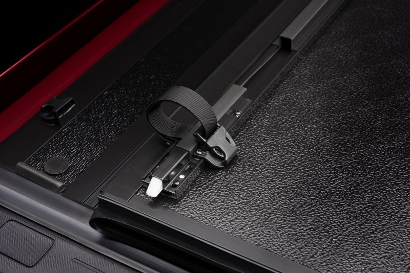 

BAK  - BAK1126701 - BAK 2020 Jeep Gladiator 5ft Bed BAKFlip FiberMax - Shipped in Europe - Tuningsupply.com
