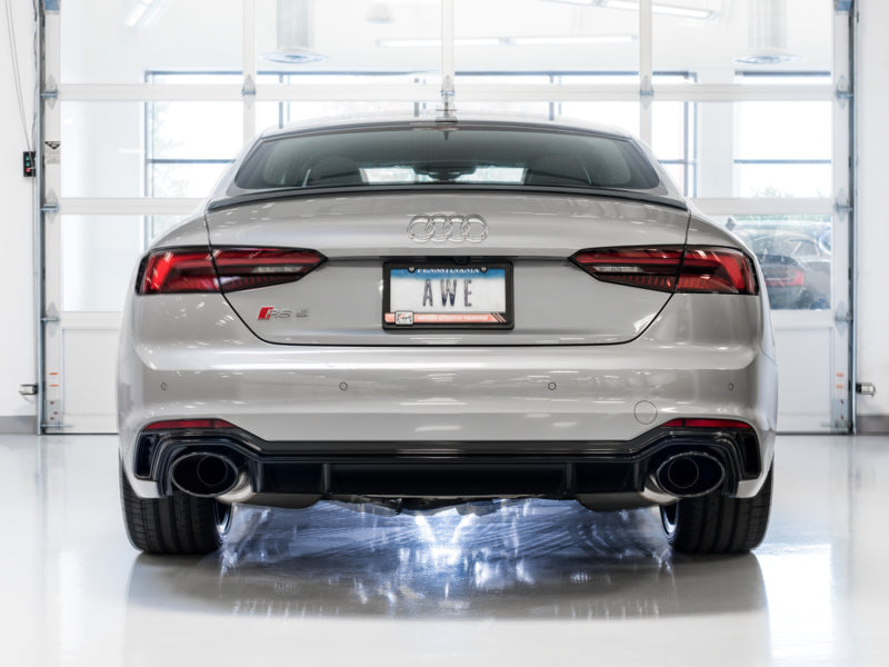 
  

AWE Tuning 3015-33114 - AWE3015-33114 - AWE Tuning Audi B9 RS 5 Sportback Touring Edition Exhaust-Non Resonated- Diamond Black RS Style Tips - Shipped in Europe - Tuningsupply.com


