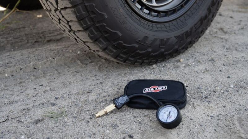 Air Lift Analog Pressure Gauge-tuningsupply.com