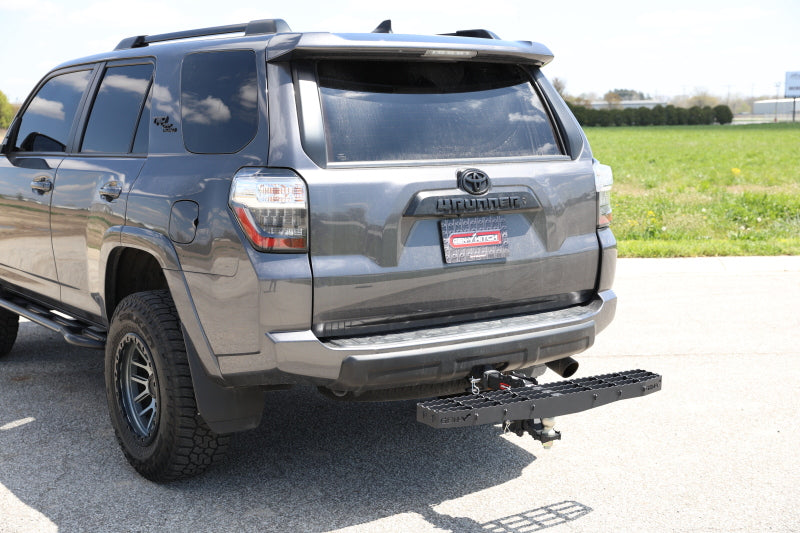

GEN-Y Hitch GH-102622 - GENGH-102622 - Gen-Y Phantom XL 2in Shank Heavy-Duty 600lb Capacity Serrated Hitch Step - 42in Wide Step - Shipped in Europe - Tuningsupply.com
