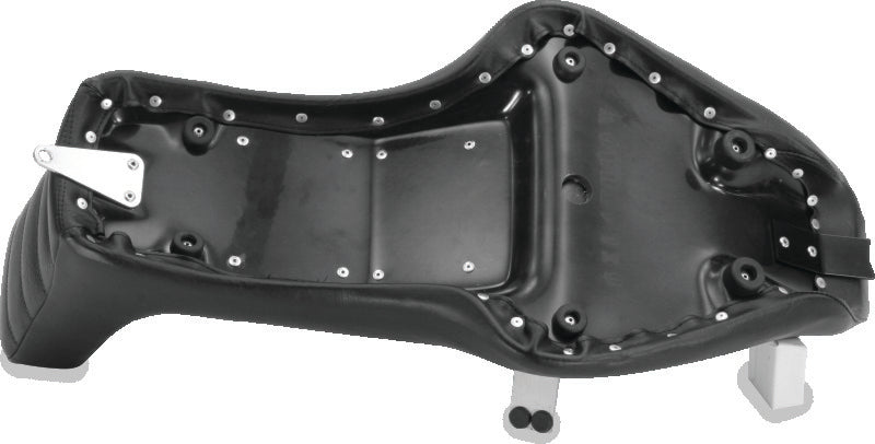 

Mustang Motorcycle 79012GM - MMP79012GM - Mustang 08-21 HD Electra Glide,Rd Glide,Rd King,Str Glide Driver Backrest - Black w/ Grey Stitching - Shipped in Europe - Tuningsupply.com
