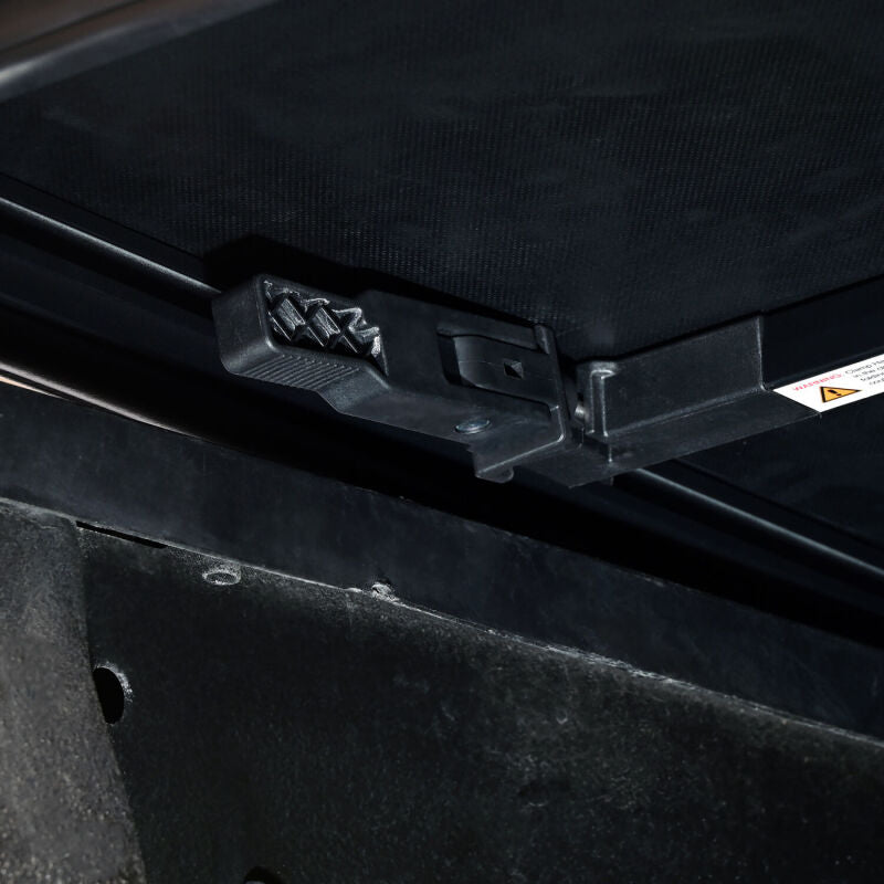 

Westin 19-20285 - WES19-20285 - Westin 2022+ Toyota Tundra 66in Bed Soft Tri-Fold Tonneau Cover - Shipped in Europe - Tuningsupply.com
