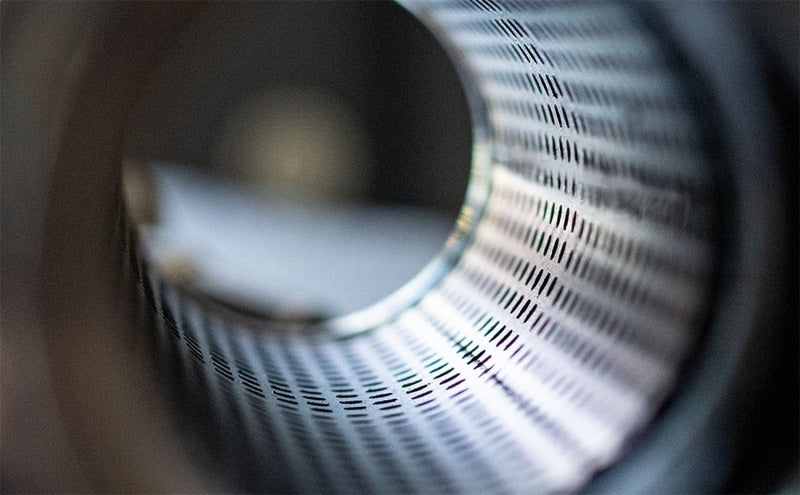 

Magnaflow 13256 - MAG13256 - MagnaFlow Muffler Trb SS 4X9 18 2.5/2.5 - Shipped in Europe - Tuningsupply.com
