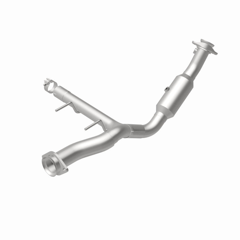 

Magnaflow 21-470 - MAG21-470 - MagnaFlow Right Side Direct Fit Catalytic Converter 15-17 Ford F-150 5.0L - Shipped in Europe - Tuningsupply.com
