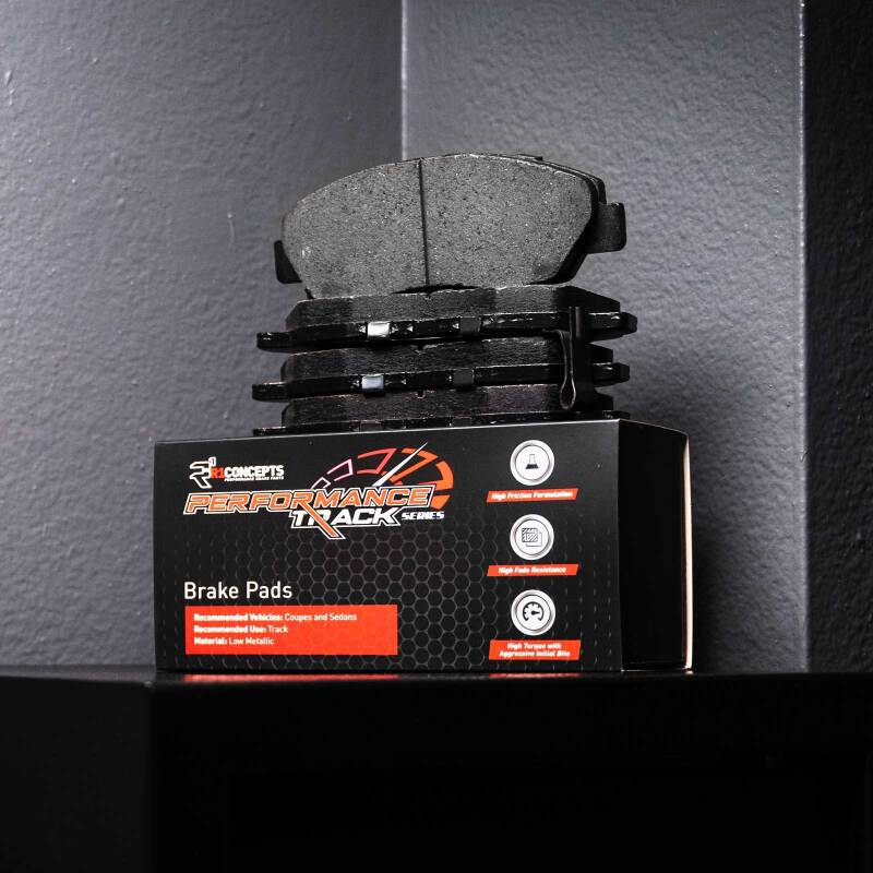 

R1 Concepts 2000-1351-00 - RNC2000-1351-00 - R1 08-09 Pontiac G8 Front Track/Street Brake Pads - Shipped in Europe - Tuningsupply.com
