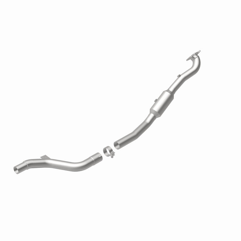 

Magnaflow 22-141 - MAG22-141 - MagnaFlow Right Side Direct Fit Catalytic Converter 15-17 Chrysler 300 3.6L (4-Bolt Flange) - Shipped in Europe - Tuningsupply.com
