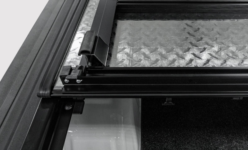 

Access B3050119 - ACCB3050119 - Access LOMAX 2024 Toyota Tacoma 5ft Bed Folding Hard Cover - Black Urethane - Shipped in Europe - Tuningsupply.com
