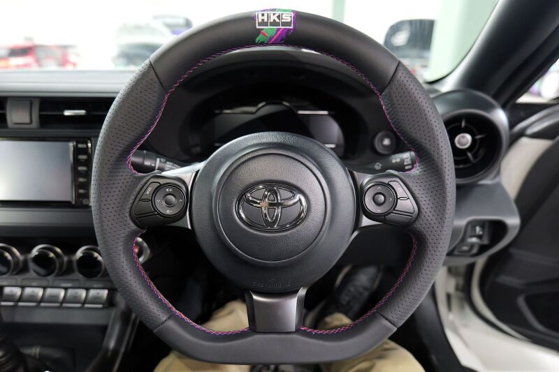 

HKS 51999-AT004 - HKS51999-AT004 - HKS Subaru BRZ ZN(D)8/ZN(C)6E Replacement Steering Wheel - Shipped in Europe - Tuningsupply.com
