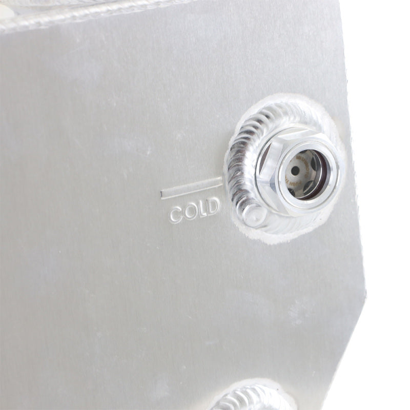 

Mishimoto MMRT-DMAX-01N - MISMMRT-DMAX-01N - Mishimoto 01-07 Chevy/GMC 6.6L Duramax Degas Tank - Natural - Shipped in Europe - Tuningsupply.com
