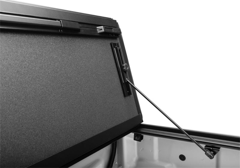 

BAK  - BAK448539 - BAK 2022 Nissan Frontier 6ft Bed BAKFlip MX4 Matte Finish - Shipped in Europe - Tuningsupply.com
