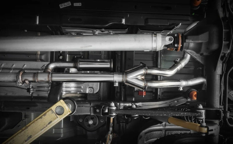 

Magnaflow 19686 - MAG19686 - Magnaflow 25+ Ram 1500 I6 3.0L D-Fit Performance Exhaust Muffler Replacement Kit With Muffler - Shipped in Europe - Tuningsupply.com
