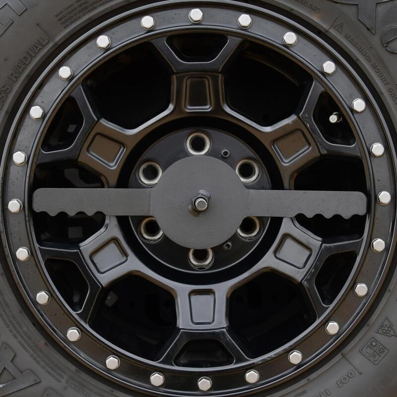 

Westin 59-752295 - WES59-752295 - Westin 19-24 Mercedes-Benz Sprinter XTS Rear Tire Carrier - Shipped in Europe - Tuningsupply.com
