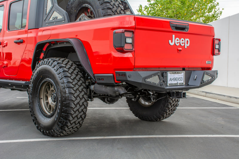 DV8 Offroad 2019+ Jeep Gladiator Bedside Sliders-tuningsupply.com