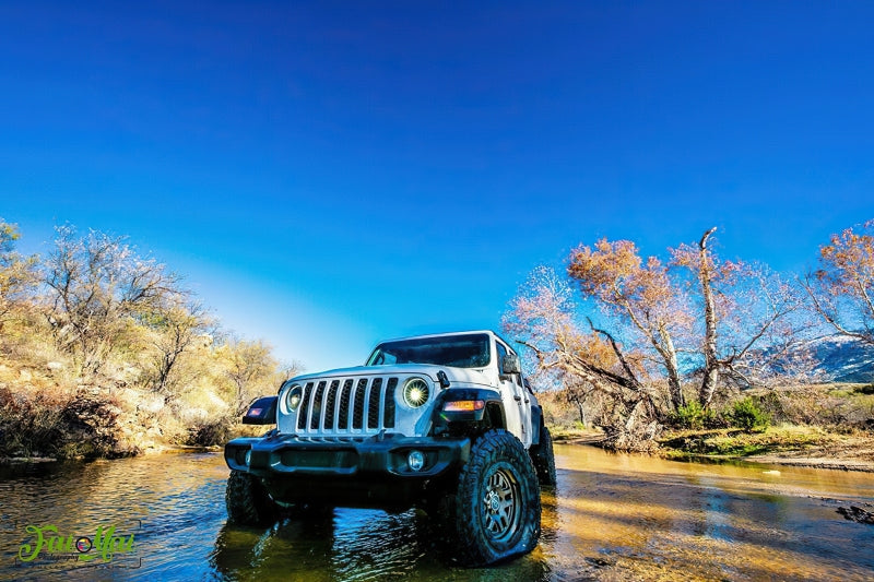 Oracle Oculus Bi-LED Projector Headlights for Jeep JL/Gladiator JT - Matte Blk - 5500K SEE WARRANTY-tuningsupply.com