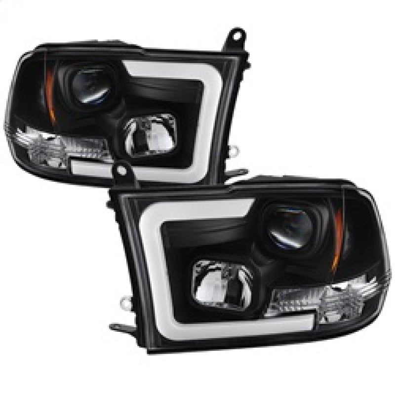 
  

SPYDER 5084811 - SPY5084811 - Spyder 09-16 Dodge Ram 1500 Version 2 Headlights Light Bar DRL Black PRO-YD-DR09V2-LBDRL-BK - Shipped in Europe - Tuningsupply.com

