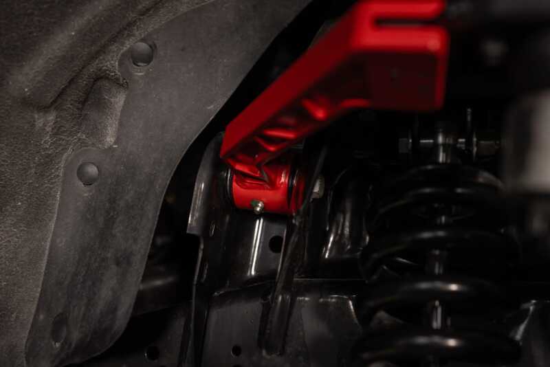 

UMI Performance 6565-R - UMI6565-R - UMI Performance 15-25 Ford F-150 Adjustable Upper A-Arm Kit - Red - Shipped in Europe - Tuningsupply.com
