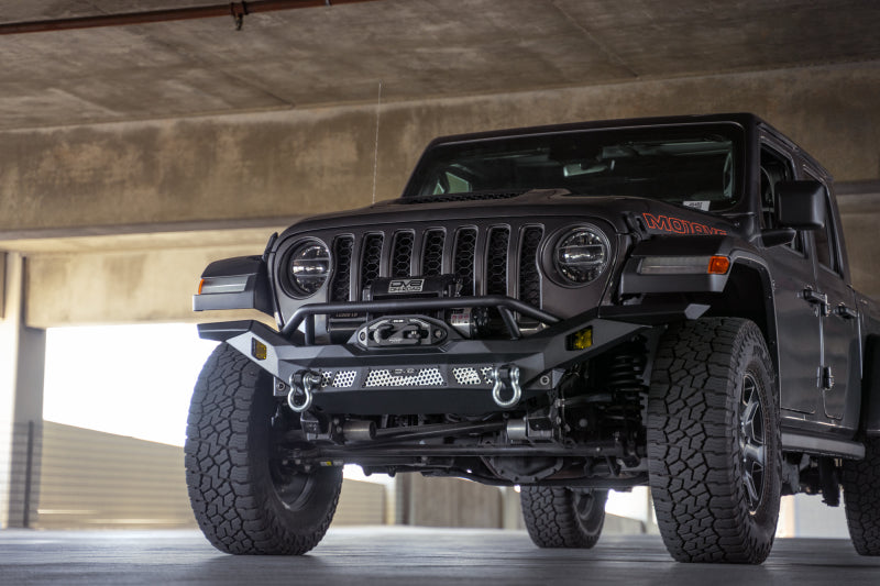 

DV8 Offroad FBJL-12 - DVEFBJL-12 - DV8 Offroad 07-18 Jeep Wrangler JK / 18-23 Wrangler JL / 20-23 Gladiator JT MTO Series Front Bumper - Shipped in Europe - Tuningsupply.com
