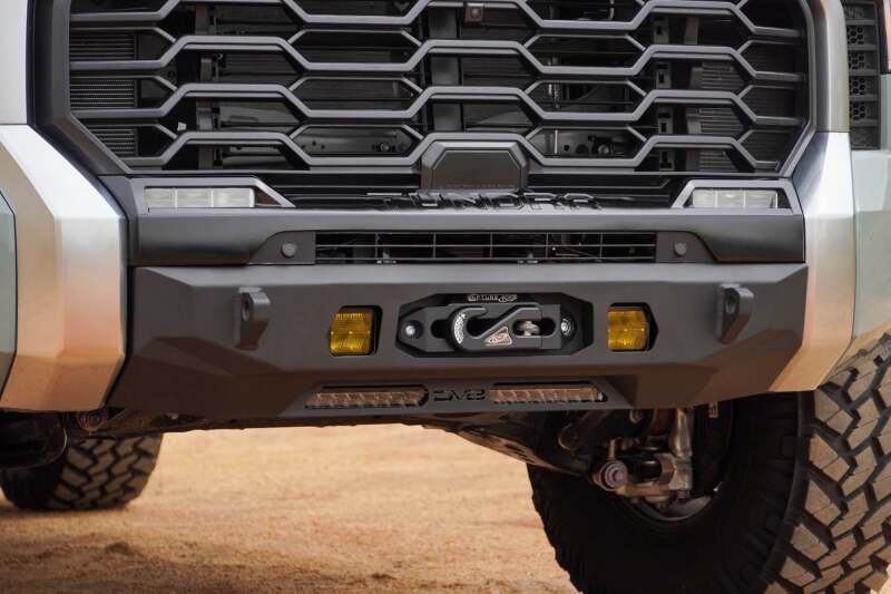 

DV8 Offroad FBTT2-05 - DVEFBTT2-05 - DV8 - 2022 Toyota Tundra Centric Series Front Bumper - Shipped in Europe - Tuningsupply.com
