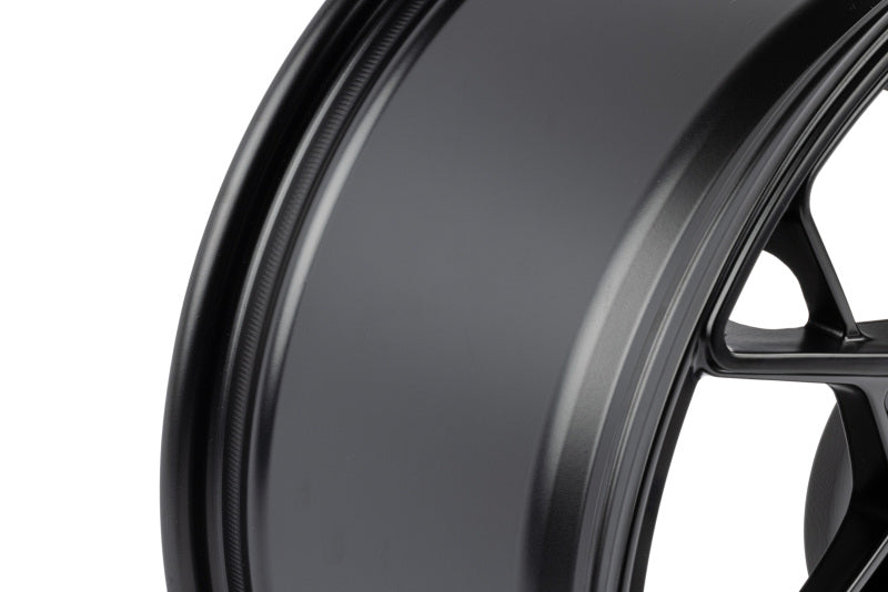 

APR WHL00034 - APRWHL00034 - APR A02 Flow Formed - 19x8.5 - 5x112 - ET45 - 66.5mm Center Bore - Satin Black Wheel - Shipped in Europe - Tuningsupply.com
