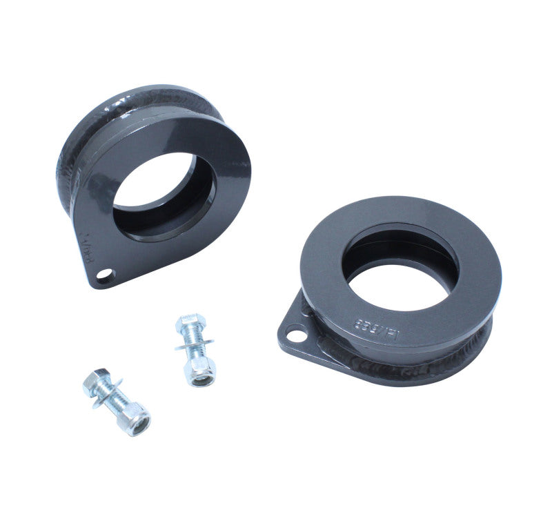 

Maxtrac 839715 - MXT839715 - MaxTrac 07-18 Jeep Wrangler JK 2WD/4WD 1.5in Front Leveling Strut Spacers - Shipped in Europe - Tuningsupply.com
