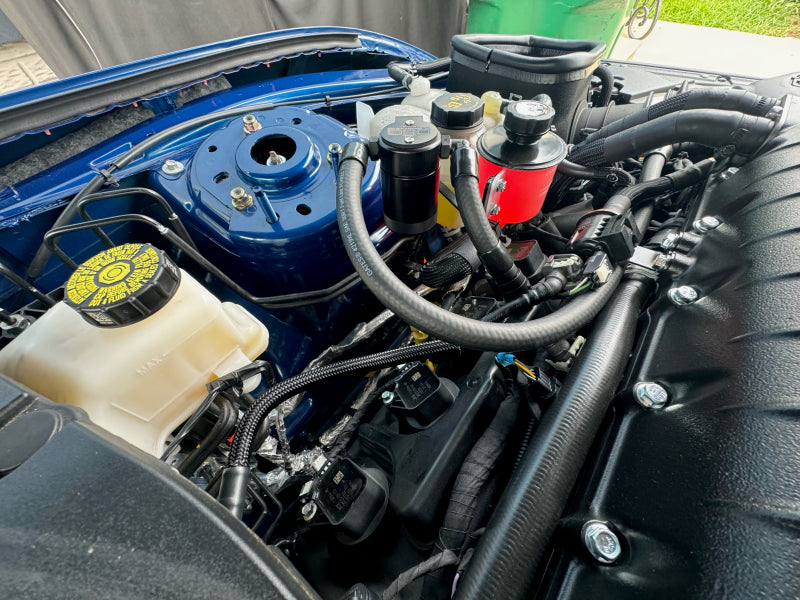 

J&L 3092D-B - JLT3092D-B - J&L 24+ Ford Mustang 5.0L (w/ Whipple Supercharger) Oil Separator - 3.0 CCV Side Black Anodized - Shipped in Europe - Tuningsupply.com
