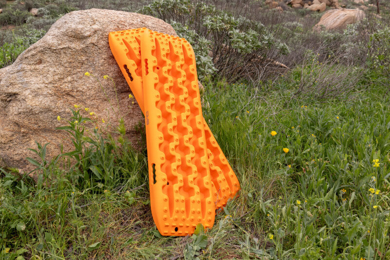 
    

DV8 Offroad RTB1-02OR - DVERTB1-02OR - DV8 Offroad DV8 Xtract Traction Boards | Pair | Orange - Shipped in Europe - Tuningsupply.com

  