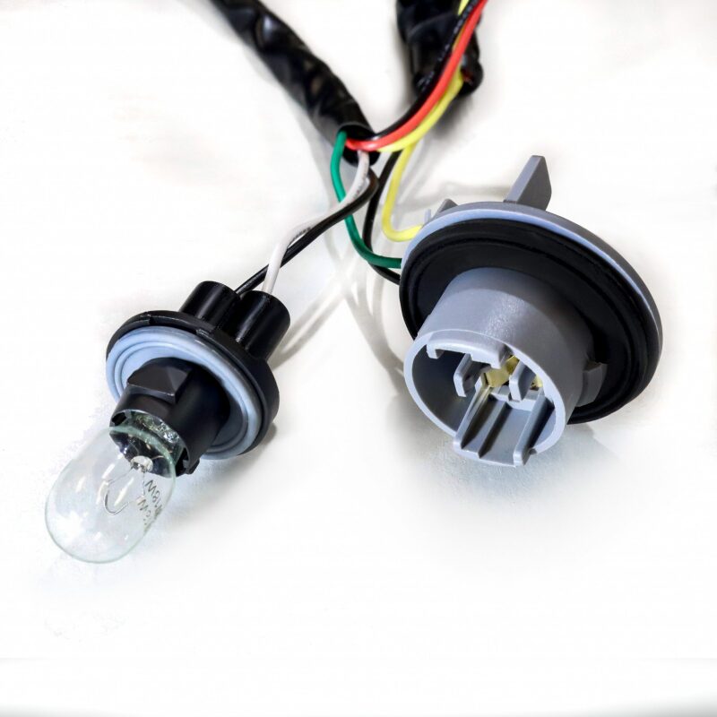 

AlphaRex 640013 - ARX640013 - AlphaRex 19-22 Dodge Ram 2500/3500 Stock LED Tail Light to AlphaRex Tail Light Converters - Pair - Shipped in Europe - Tuningsupply.com
