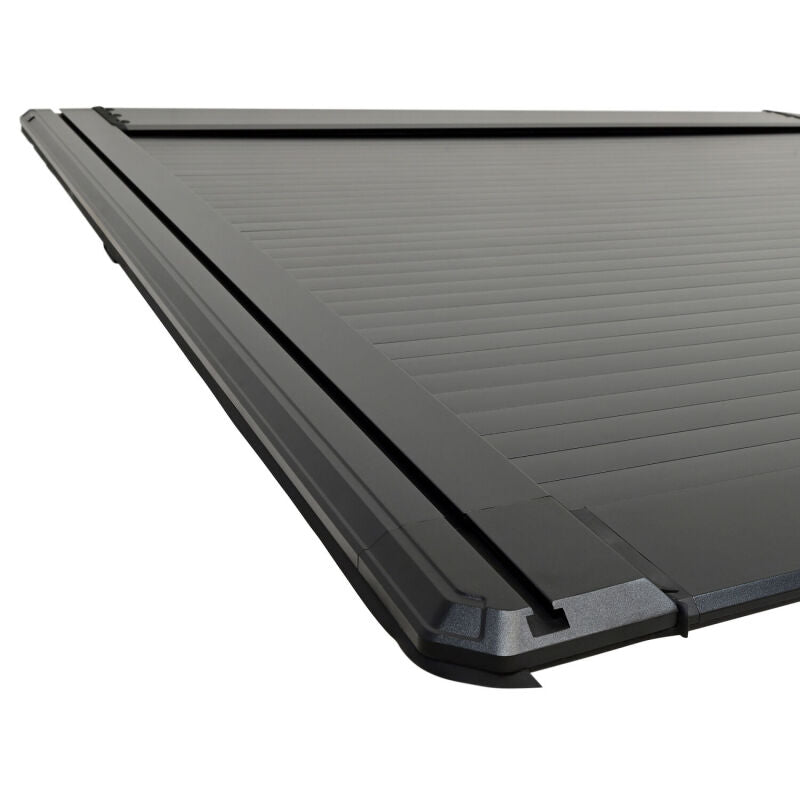 

Westin 19-61005 - WES19-61005 - Westin 17-26 Ford F-250/F-350/F-450/F-550 SD 6ft 10in Bed Manual Retractable Tonneau Cover - Black - Shipped in Europe - Tuningsupply.com
